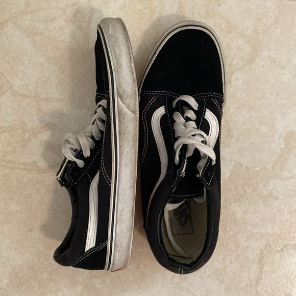 Black men’s vans 9.5 - Picture 2 of 3